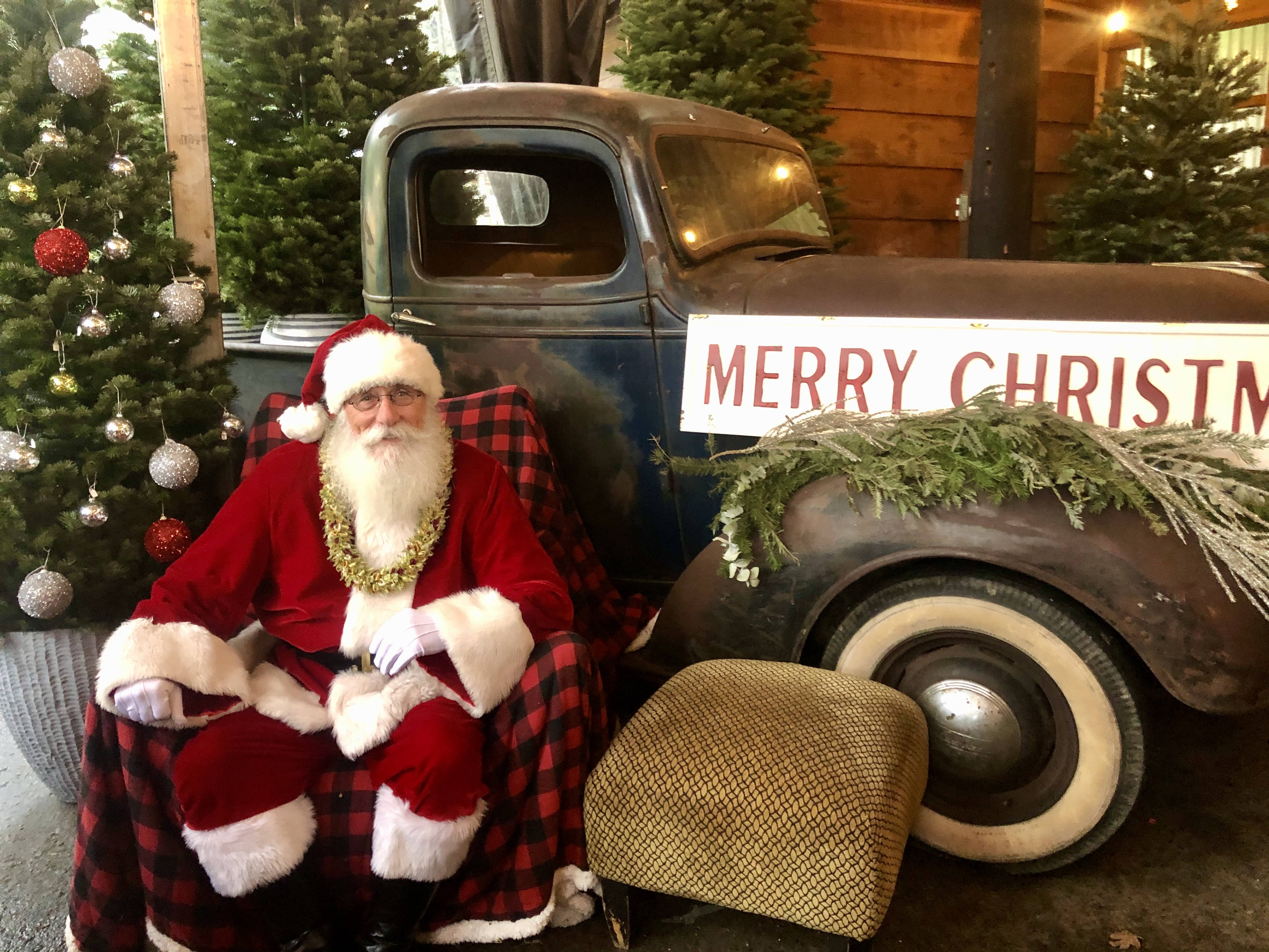 Santa w/Truck